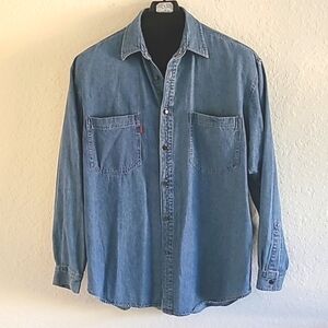Bugle Boy Gold Crest Denim Shirt. Size XL. Long sleeve Metal Rivet Buttons.
